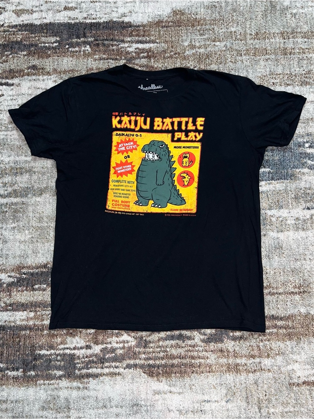 Threadless Kaiju Battle Play Godzilla Monster Graphic T-Shirt Black Mens Large